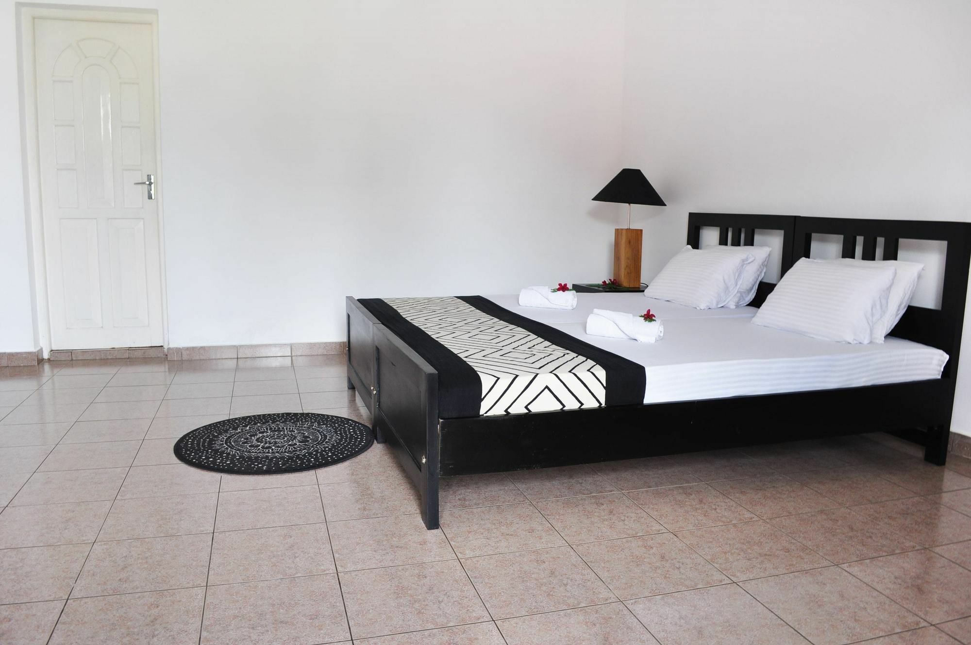 Olu Colombo Villa Esterno foto